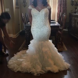 Wedding dress
